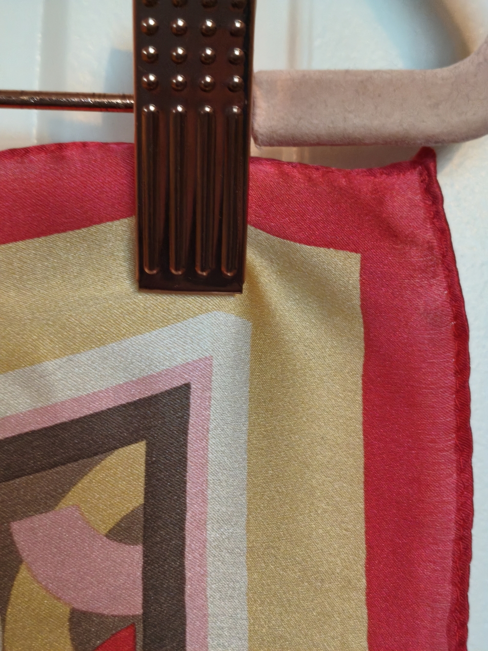 COACH 100% Silk 35" X 35" Signature C Pink, Cream & Gold Geometric Scarf - Picture 4 of 12